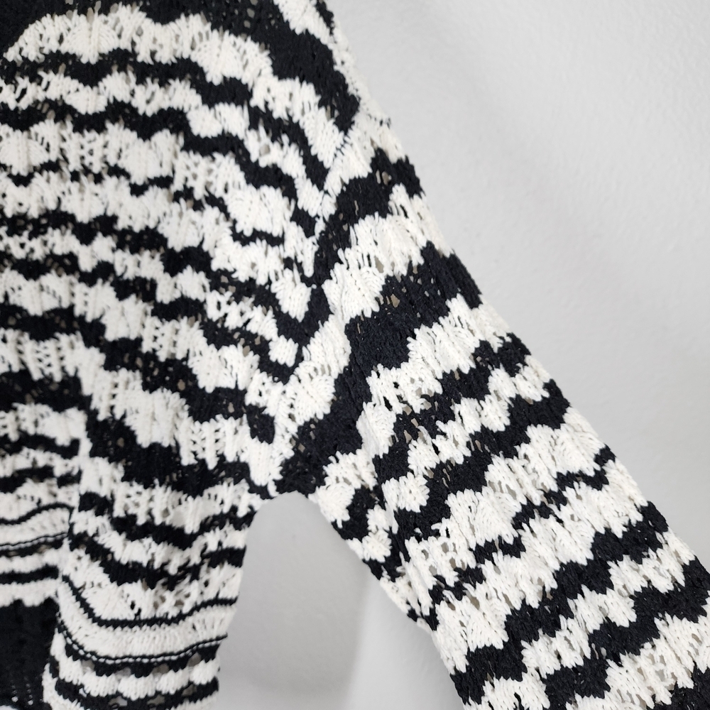 LAUNDRY BY SHELLI SEGAL OPEN KNIT BELL SLEEVE CROPPED SWEATER - Picture 5 of 10